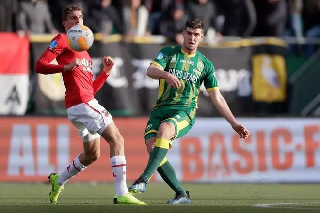 位的比赛画 位的比赛画