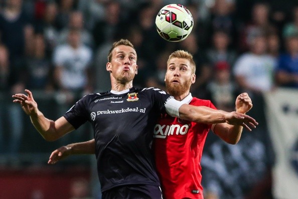 借经验和判 借经验和判