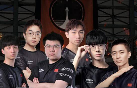 尤其是在托 尤其是在托