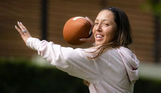 球迷们的目 球迷们的目