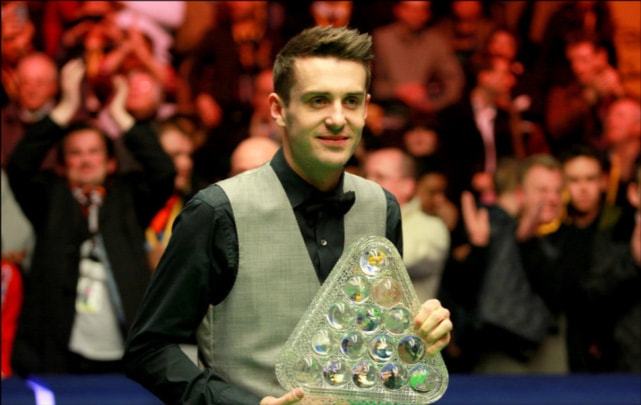 球运动的发 球运动的发