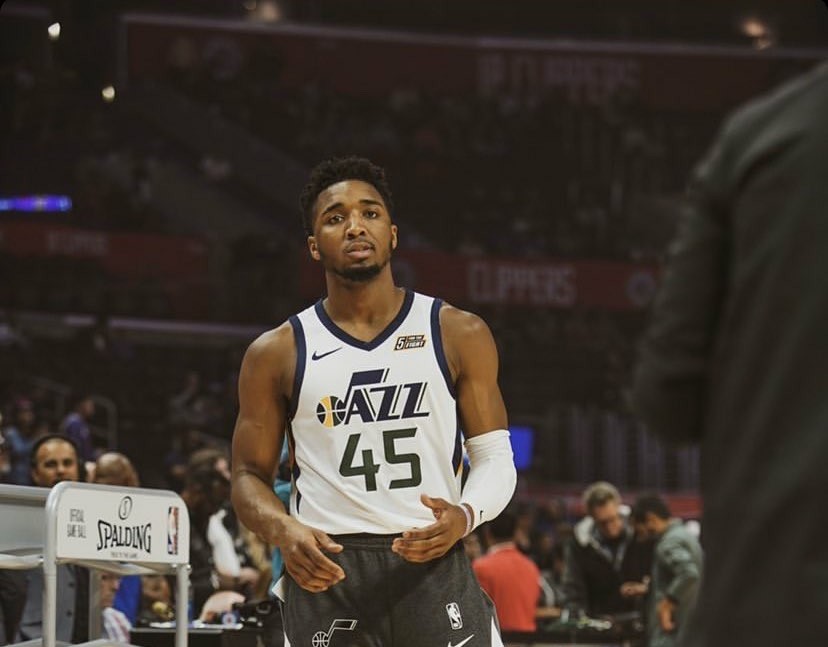 拉扯换输出 拉扯换输出